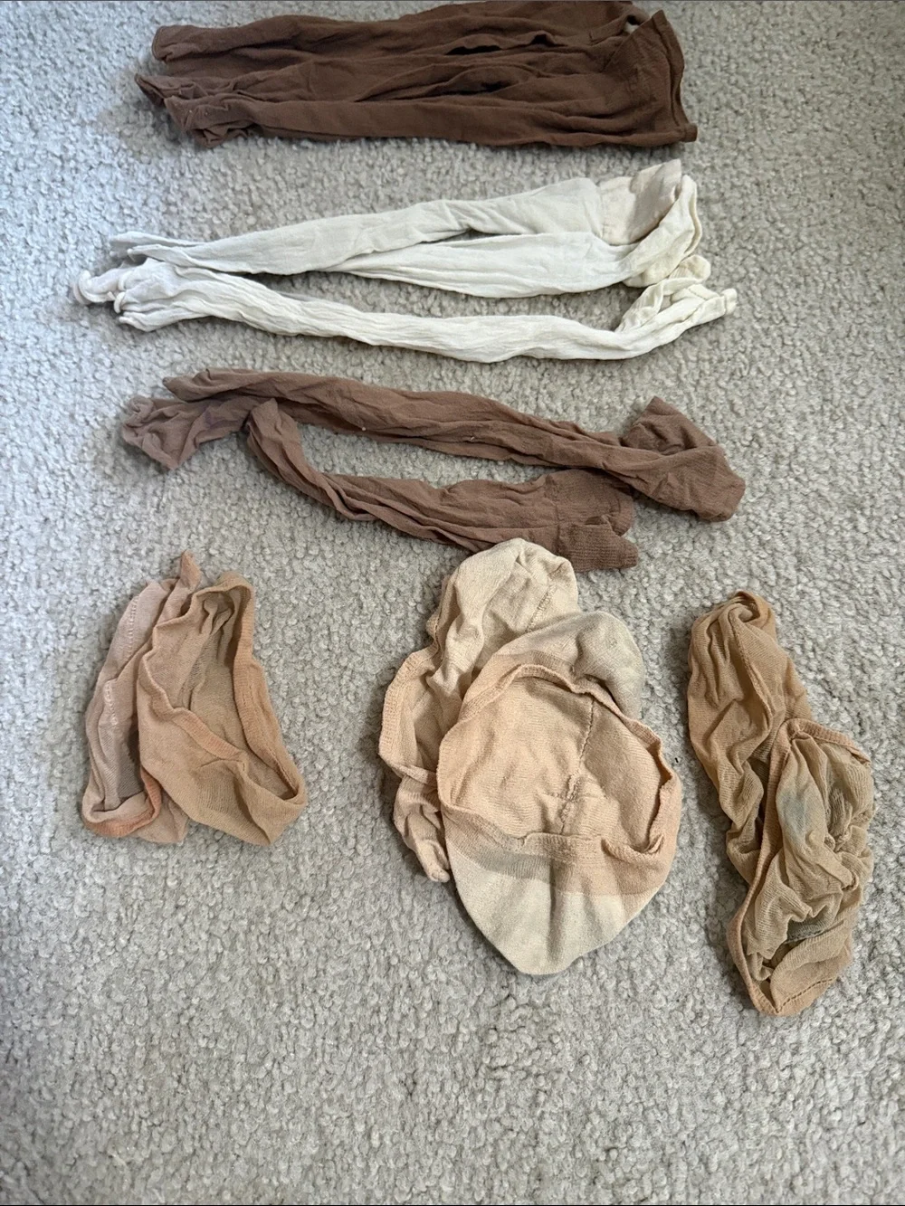 WomensNeutral Tone knee high stockings plus peds Pack - Beige & nude 6 sets